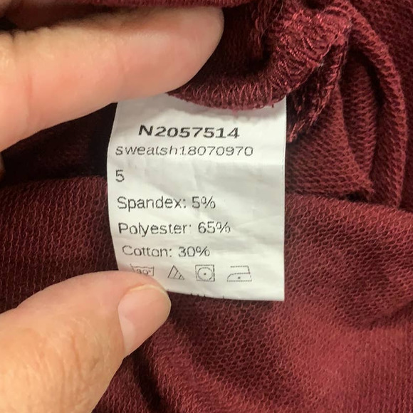 SHEIN Faux Fur Fox Cropped Top - Picture 7 of 8